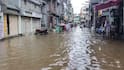 Gujarat Rain: મહીસાગરના લુણાવાડામાં મેઘરાજાની ધમાકેદાર બેટિંગ,  બજારમાં ભરાયા ઘૂંટણસમા પાણી