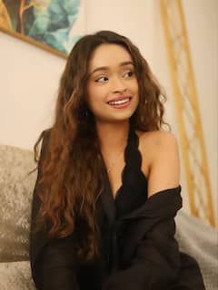 Divaa Vanjari: कौन हैं दीवा वंजारी? खूबसूरती में बॉलीवुड एक्ट्रेसेस को देती हैं मात, देखें ग्लैमरस फोटोज