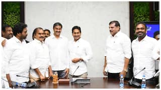 YS Jagan: శాసన మండలిలో నిలదీద్దాం! అసెంబ్లీపై ప్రెస్‌మీట్‌లు పెడదాం! ఎమ్మెల్యేలు, ఎమ్మెల్సీలతో వైఎస్ జగన్!