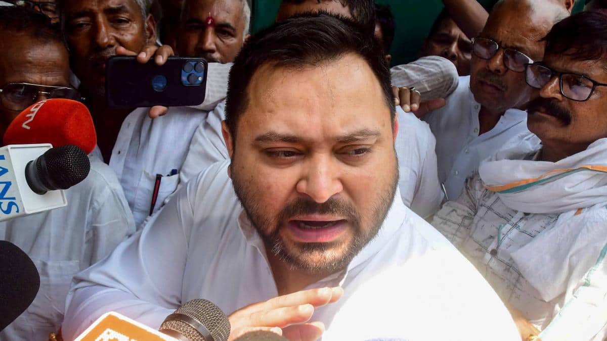 AK-47 से छात्रों पर चली थी गोली, अब राजभवन मार्च करेंगे तेजस्वी, बोले- 'बिहार की…'