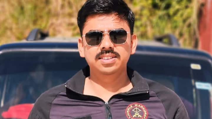 राजू वाग का जन्म महाराष्ट्र के नासिक जिले के इंदोरी गांव में हुआ. उनकी शुरुआती पढ़ाई जिला परिषद स्कूल से हुई. इसके बाद उन्होंने जवाहर नवोदय विद्यालय में पढ़ाई की. आगे चलकर उन्होंने एनआईटी नागपुर से सिविल इंजीनियरिंग में ग्रेजुएशन किया और 2014 में अपनी डिग्री पूरी की. पढ़ाई के बाद उन्हें करीब 5 साल तक कोल इंडिया में काम किया. इसके बाद उन्होंने सरकारी सेवा में जाने का फैसला किया और 2018 में सीएपीएफ परीक्षा पास कर सीआरपीएफ में शामिल हुए.