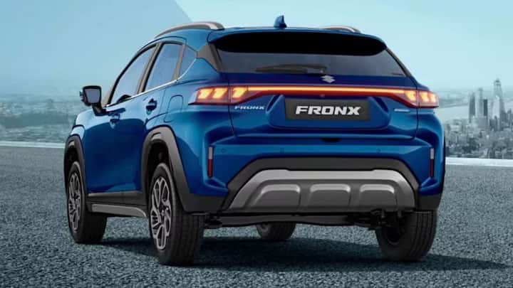 अगर आप कूपे स्टाइल SUV का मजा लेना चाहते हैं तो मारुति फ्रोंक्स CNG आपके लिए एक किफायती और अट्रैक्टिव विकल्प है. इसका स्पोर्टी लुक सड़कों पर तुरंत ध्यान खींचता है. हल्का स्टीयरिंग, मक्खन जैसा स्मूथ गियरबॉक्स और 28 किमी से भी ज्यादा का तगड़ा माइलेज इसे डेली ऑफिस ट्रैवलिंग के लिए एकदम मुफीद बनाता है. इसमें ड्राइव करने का मजा ही अलग है.