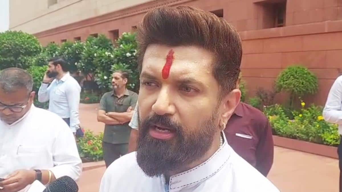 मल्लिकार्जुन खरगे के शुद्धिकरण वाले बयान पर चिराग पासवान, 'अगर उन्होंने…'