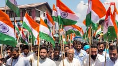 गुलमर्ग में 14 हजार फीट की ऊंचाई पर लहराया तिरंगा, 100 घोड़ों के साथ निकली रैली
