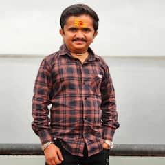 कधीकाळी सर्कसमध्ये कामासाठी 5 लाखांची ऑफर, आज बनलाय 'जगातील सर्वात कमी उंचीचा डॉक्टर'; KBC 18 मध्ये रंगली 3 फुटांच्या कंटेस्टंटची चर्चा PHOTOs