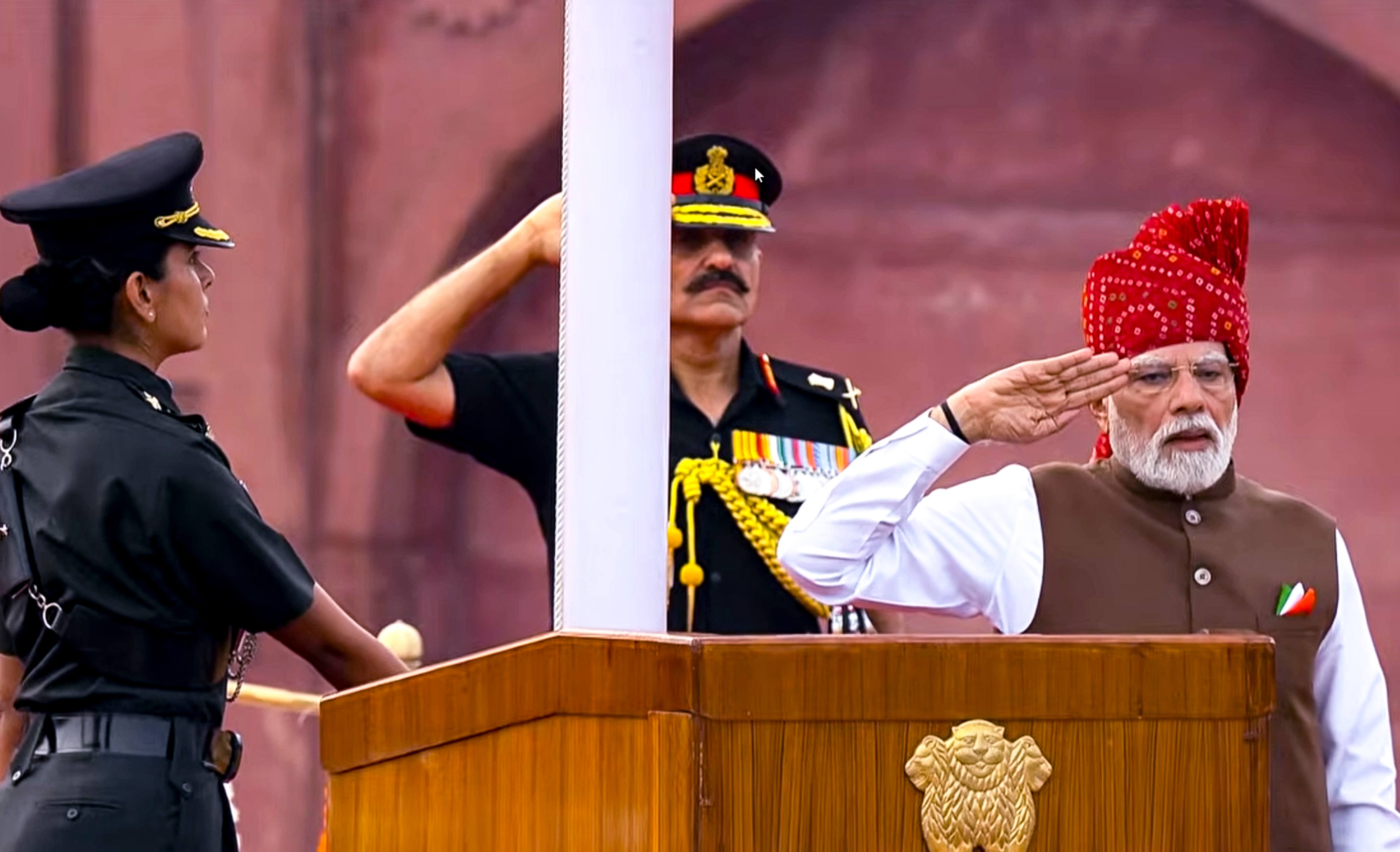 फ्री कोचिंग-AI ट्रेनिंग और न्यूक्लियर प्लांट...लाल किले से PM मोदी की घोषणा | बड़ी बातें