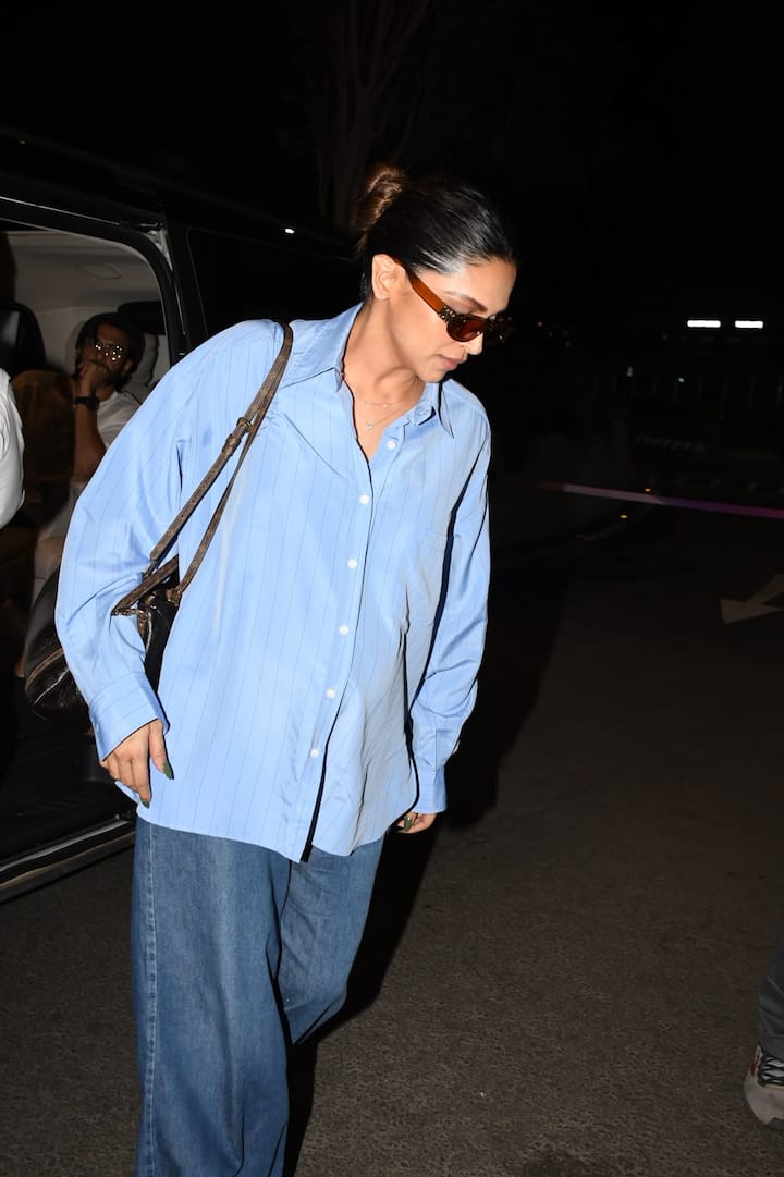 वर्कफ्रंट की बात करें तो प्रेग्नेंसी के बावजूद दीपिका अपने काम को लेकर एक्टिव हैं. वो फिल्म 'किंग' की शूटिंग कर रही हैं, जिसमें शाहरुख खान लीड रोल में हैं.