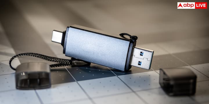 नया लैपटॉप, फोन, SSD या USB-C केबल खरीदते समय सिर्फ Type-C देखकर फैसला न करें. डिवाइस के स्पेसिफिकेशन में USB 3.x, USB4, डेटा ट्रांसफर स्पीड, Thunderbolt सपोर्ट और पावर डिलीवरी जैसी जानकारी को भी चेक करना जरूरी होता है.