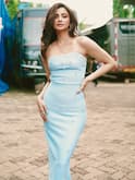 Daisy Shah Photo: ડેઝી શાહે ઓફ શોલ્ડર બોડીકોન ગાઉનમાં કેમેરા સામે આપ્યા ગ્લેમરસ પોઝ