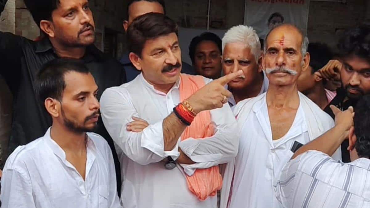 भरत तिवारी के घर पहुंचे BJP सांसद, बहन ने कर दी बड़ी मांग