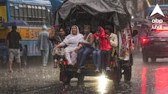 Weather Update: জেলায় জেলায় লাল সতর্কতা, সমুদ্রে যেতে নিষেধাজ্ঞা, প্রবল দুর্যোগ, কী জানাল আবহাওয়া দফতর?
