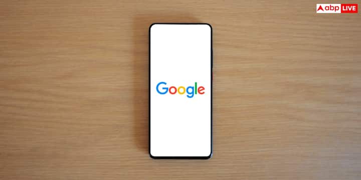 जानकारी के अनुसार, CERT-In की चेतावनी Google Chrome के डेस्कटॉप वर्जन के लिए जारी किया गया है. इसका असर Windows, macOS और Linux सिस्टम पर पड़ सकता है. एजेंसी ने यूजर्स को तुरंत क्रोम को अपडेट करने की सलाह दी है. ऐसा न करने वाले यूजर्स को साइबर हमले का सामना करना पड़ सकता है और उनकी जरूरी जानकारी हैकर्स के हाथ भी लग सकती है.