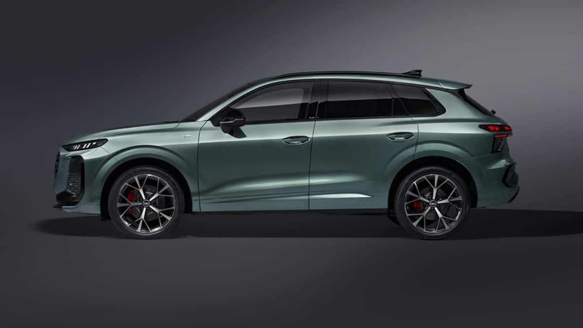 New Audi Q3: அசத்தல் லுக்கில் அதிரடி காட்ட வரும் ஆடி Q3 SUV- டிசைன், விலை, வசதிகள் விவரம்!