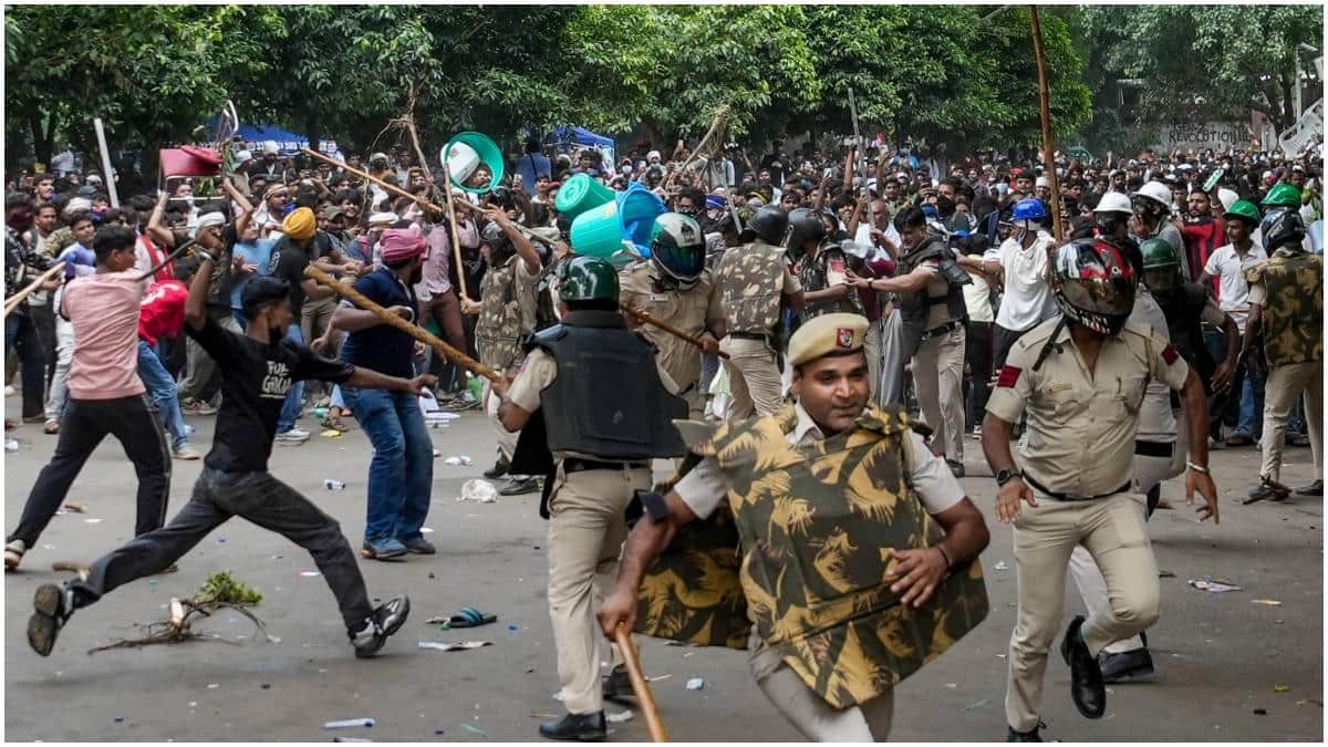 ‘Spotters’ In Plain Clothes Deployed Inside Crowd Due To ‘Urgency’: What Delhi Police Told Supreme Court