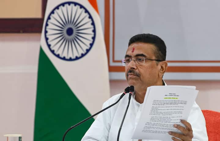 উত্তর কলকাতায় 'অন্নপূর্ণা যোজনা বাহিনী' তৈরির আহ্বান জানিয়েছেন মুখ্যমন্ত্রী।  শুভেন্দু অধিকারী জানিয়েছেন, এই ৭৬ হাজার ৮১৭ জন যাঁরা ইতিমধ্যে উত্তর কলকাতায় যোগ্য হিসেবে বিবেচিত হয়েছেন, এদের কাছে আমার আবেদন, উত্তর কলকাতায়  এই অন্নপূর্ণা যোজনা বাহিনী আপনারা নিজেদের মধ্যে একটা গ্রুপ তৈরি করে নেবেন।