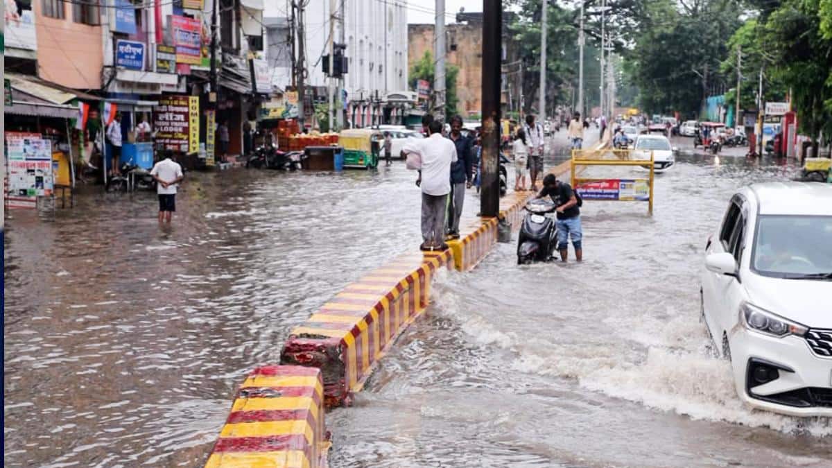 Bihar Weather: बिहार में भारी बारिश का अलर्ट, तूफान के साथ वज्रपात की संभावना