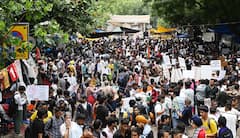 SC Forms Panel To Probe Police Action, Excessive Force At Jantar Mantar Student Protest