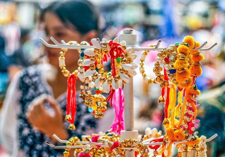 ডিসক্লেমার : কোনও রাশির জাতক বা জাতিকার ভাগ্যে কী রয়েছে সেই সংক্রান্ত কোনও মতামত এবিপি লাইভের নেই। এবিপি লাইভ জ্যোতিষ সম্পর্কিত কোনও সম্পাদকীয় / সম্পাদক-নিয়ন্ত্রিত তথ্য, পরামর্শ প্রদান করে না। প্রদত্ত পরামর্শ ও তথ্য প্রয়োগের আগে সংশ্লিষ্ট বিশেষজ্ঞের পরামর্শ নিন।