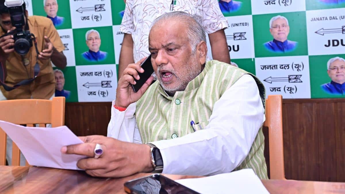 चीनी पर श्रवण कुमार बोले- 'सब डायबिटीज के शिकार हो रहे', विपक्ष भड़का