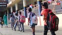 UP के इन जिलों में सरकारी स्कूल में यूट्यूबर्स की एंट्री बैन, कोई वीडियो नहीं बनाएगा