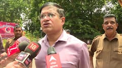 সংঘাতে উত্তপ্ত যাদবপুর, থানায় দায়ের হবে অভিযোগ? কী পদক্ষেপ করছে বিশ্ববিদ্যালয়? জানালেন উপাচার্য