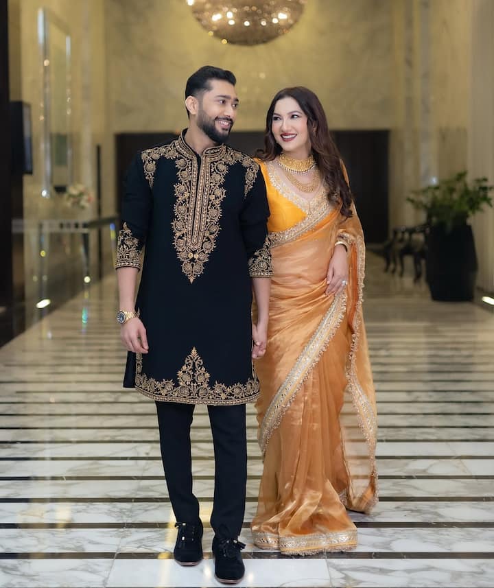 इसके बाद गौहर खान और जैद दरबार के बीच बातचीत शुरू हुई और वे अच्छे दोस्त बन गए. दोनों साथ में टाइम स्पेंड करने लगे.