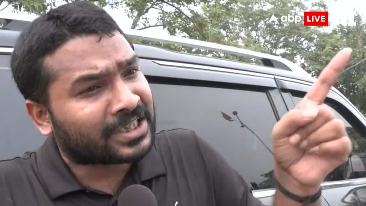 BPSC-SSC Protest: छात्रों के बीच पहुंचे रौशन आनंद, बोले- 'हमारा लक्ष्य...'