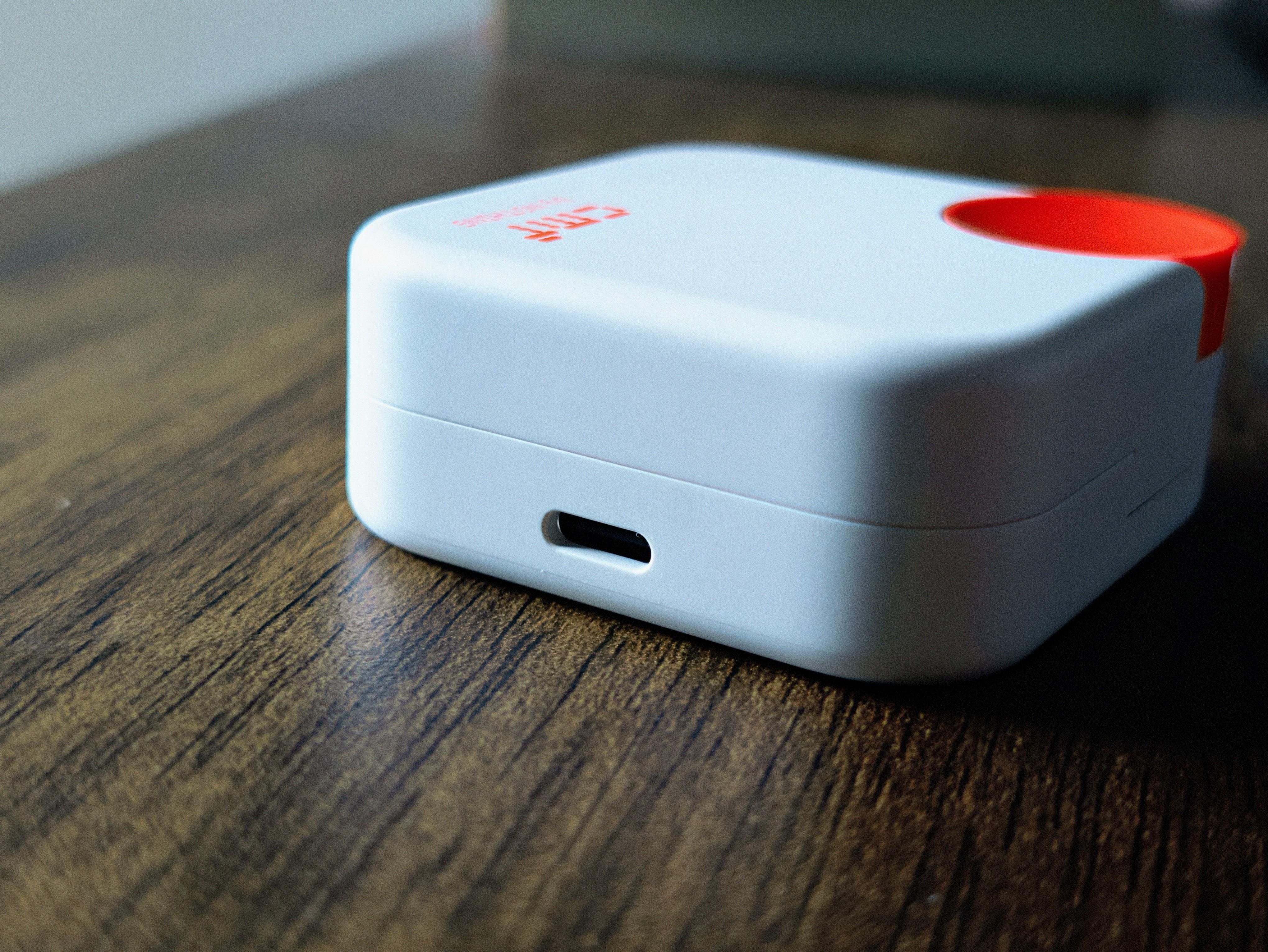 CMF Buds Neo Review: 52-Hour Battery. 35dB ANC. Rs 1,999 Price Tag. Meet The New King Of Budget Buds