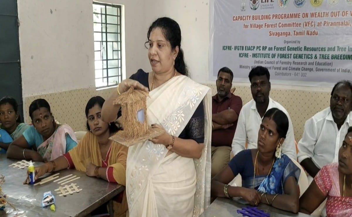 தூர தூக்கி போடும் பொருளில் இனி இப்படி செஞ்சுபாருங்க... மகளிருக்கு இலவச தொழில்முனைவோர் பயிற்சி !