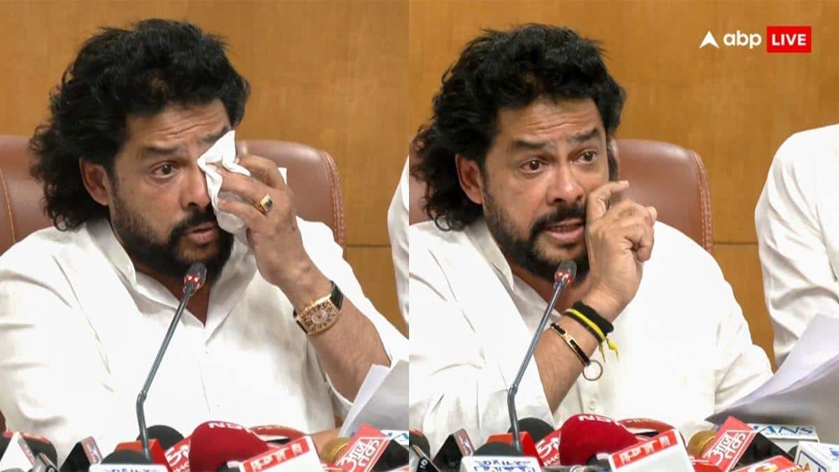 वाल्मिकी घोटालाः बी. नागेंद्र का कर्नाटक कैबिनेट से इस्तीफा, रोते हुए की घोषणा