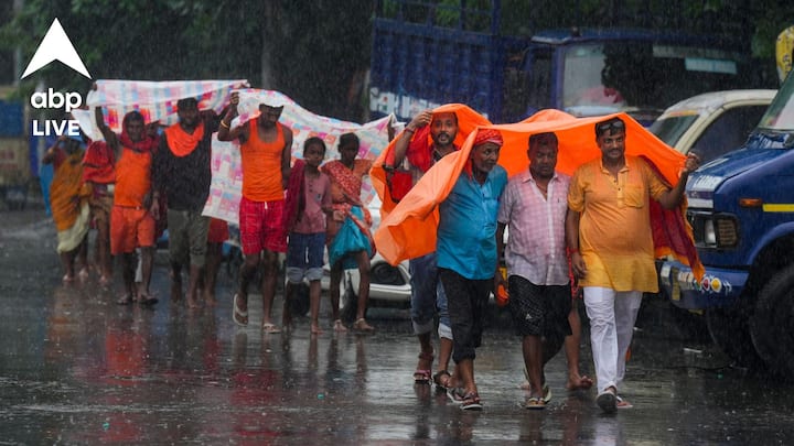 আগামী পরশু, অর্থাৎ বুধবার ভারী বৃষ্টির পূর্বাভাস রয়েছে পূর্ব মেদিনীপুর, পশ্চিম মেদিনীপুর, পুরুলিয়া, বাঁকুড়ায়। রবিবার থেকে বুধবার পর্যন্ত দক্ষিণবঙ্গের সব জেলাতেই হলুদ সতর্কতা জারি রয়েছে।