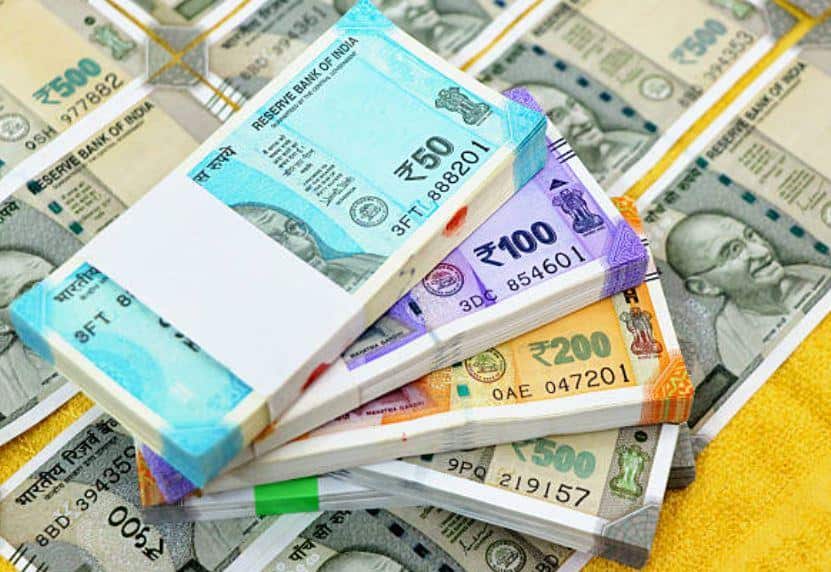 RBIના રેપો રેટ વધારા બાદ સરકારી બેન્કોએ વ્યાજ દરમાં 0.25% નો વધારો કર્યો, લોન મોંઘી