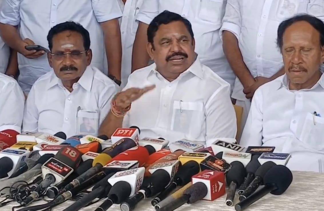 த.வெ.க., ஆட்சிக்கு பிறகு தான் அதிக ஊழல் நடைபெற்று உள்ளது - எடப்பாடி பழனிசாமி நேரடி தாக்கு!