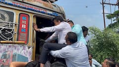 Girish Mahajan: दुष्काळ पाहणीच्या दौऱ्यात पिंपळगावजवळ अपघात; ट्रकमध्ये चढून अपघातग्रस्तांना गिरीश महाजनांची मदत