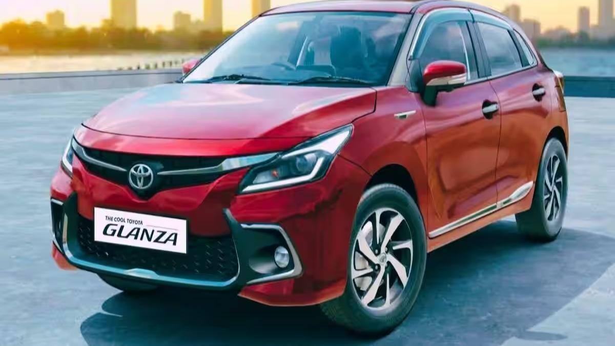 Toyota கார்களில் இதுவே cheapest.. விலை எவ்வளவு? என்னென்ன அம்சங்கள்? - இதோ முழு விவரம்