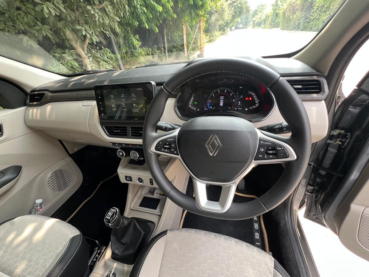 New Renault Triber Turbo Review: More Power, Better Safety, And Improved Driving Experience