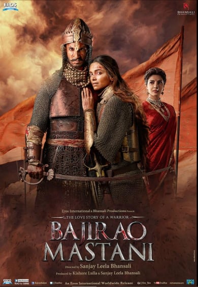 इसके बाद फिल्म बाजीराव मस्तानी का नाम आता है , जिसने पहले दिन ही 12.81 करोड़ की कमाई की थी. रणवीर सिंह, दीपिका पादुकोण और प्रियंका चोपड़ा की इस फिल्म में  कहानी के साथ इसके संगीत भी लोगों को बहुत पसंद आए थे.