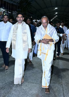 Nara Lokesh Visits Tirumala: సింగపూర్ హోంమంత్రితో కలిసి తిరుమల శ్రీవారిని దర్శించుకున్న మంత్రి నారా లోకేష్