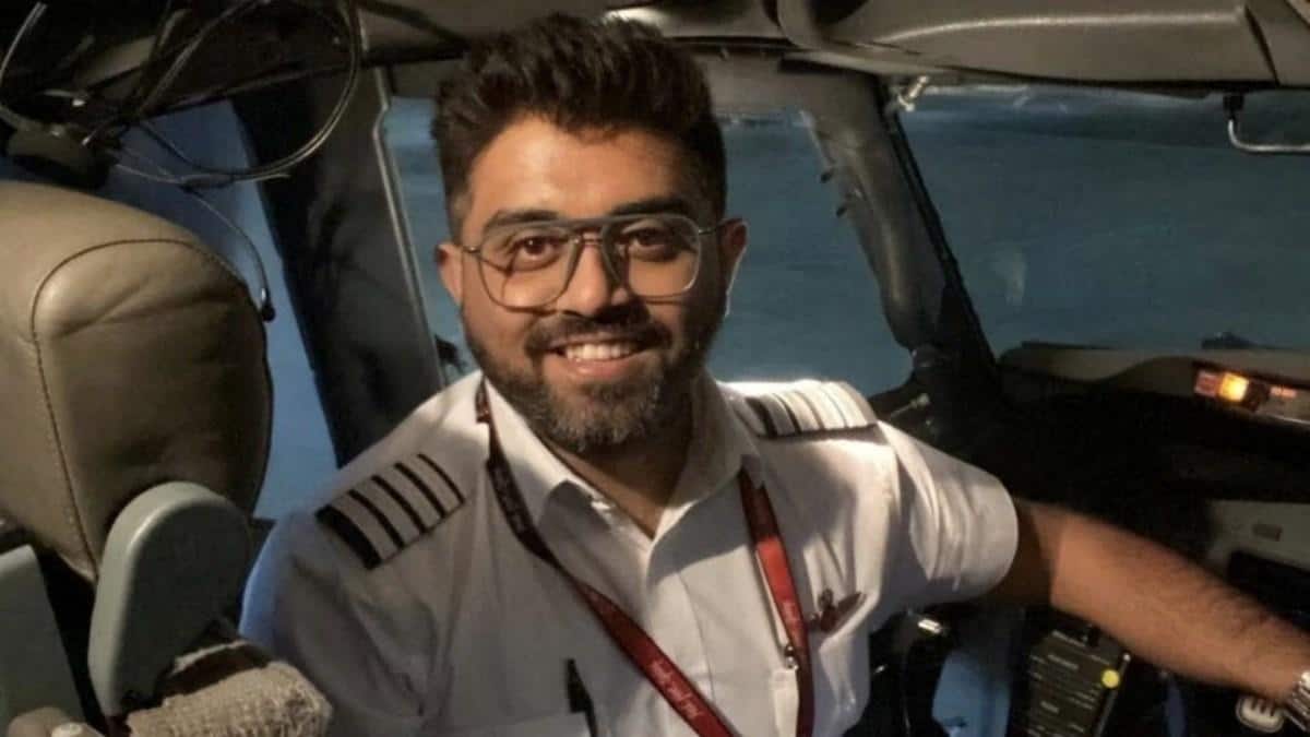 कैप्टन स्मित की बहादुरी को पाकिस्तानी क्रिकेटर का सलाम, कहा- यही है भारत की भावना