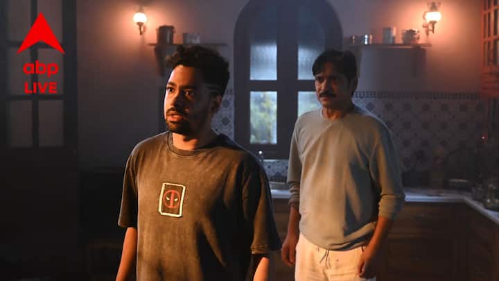 তবে তৃষাণজিৎ না থাকলেও, ভুগুন-এর কাস্টিংয়ে রয়েছে একাধিক চমক। ছবির মুখ্যভূমিকায় দেখা যাবে, ঋদ্ধি সেনকে।