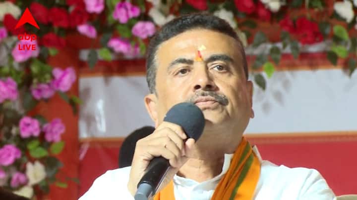কলকাতা: হাতে আর মাত্র কয়েকদিন। মঙ্গলবার নন্দীগ্রামে হতে চলেছে উপনির্বাচন। তাই শেষ মুহূর্তে ভোটের প্রচারে নন্দীগ্রামে হাজির হয়েছিলেন মুখ্যমন্ত্রী শুভেন্দু অধিকারী। বিজেপি প্রার্থী হাসিরানি রথের সমর্থনে বীরুলিয়ায় জনসভা করেন তিনি। আর এই সভা থেকেই অন্নপূর্ণা যোজনা, আয়ুষ্মান ভারত, ডিএ থেকে শুরু করে বেতন বৃদ্ধি সহ একাধিক বিষয় নিয়ে বড় ঘোষণা করেন শুভেন্দু অধিকারী।