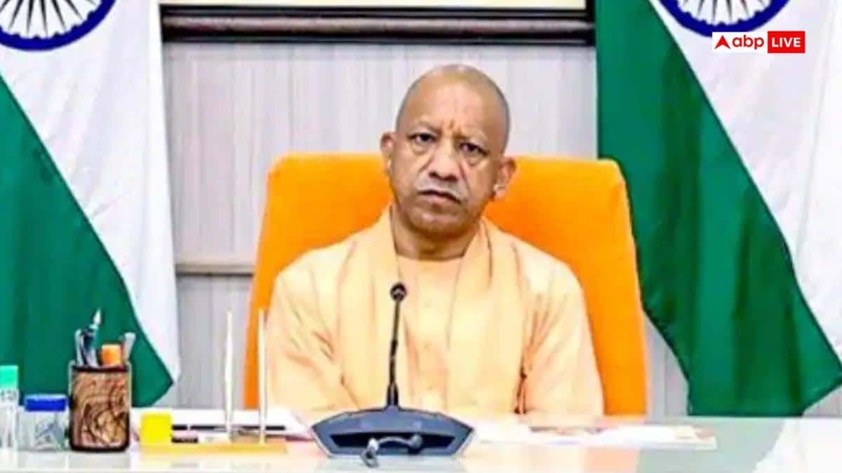 वाराणसीः नमो घाट पर 24 से 26 अक्टूबर तक एयर शो, CM योगी ने तैयारियों की समीक्षा