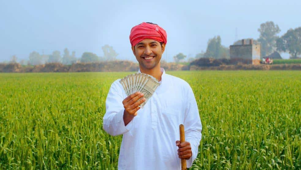 PM કિસાન યોજનાના 24મા હપ્તા પહેલા કરી લો આ ચાર કામ,  નહીં તો અટકી જશે 2000 રૂપિયા