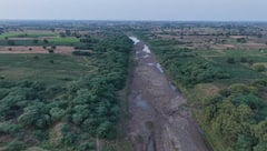 Parbhani Rivers: जिथे नद्या वाहायच्या, तिथे आता वाळवंट! परभणीतील दुष्काळाचं भयावह चित्र