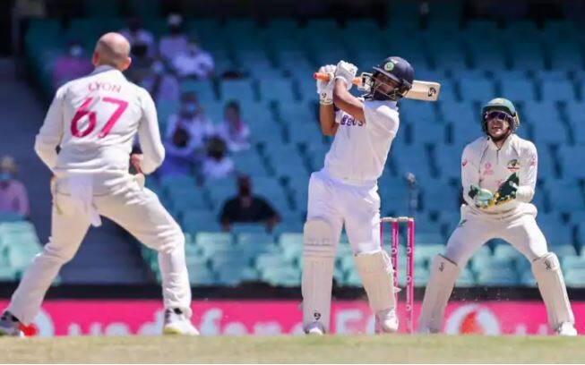 Ind VS Aus: India Strike Back To Reduce Australia To 149/4 At Lunch, Home Team Lead By 182 Ind VS Aus: India Strike Back To Reduce Australia To 149/4 At Lunch, Home Team Lead By 182