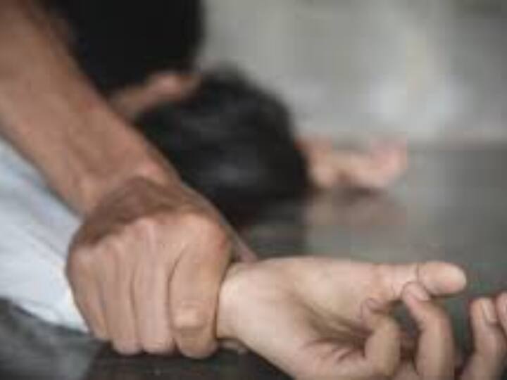 TV Actress Accuses Pilot Of Rape On Pretext Of Marriage TV Actress Accuses Pilot Of Rape On Pretext Of Marriage