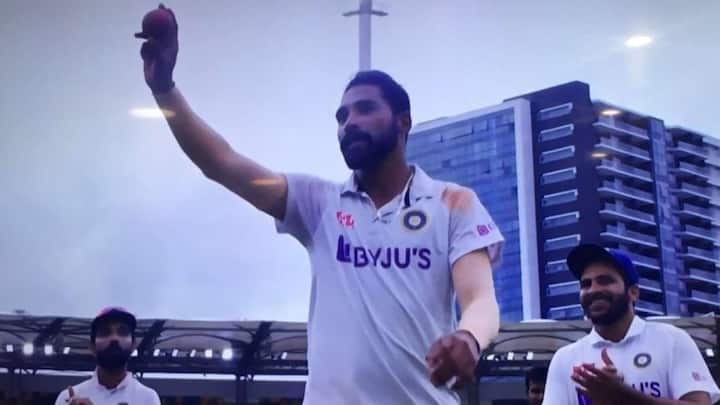 India Vs Australia 4th Test Teammates Welcome Mohammed Siraj With Applause For Sensational Five Wickets At Gabba