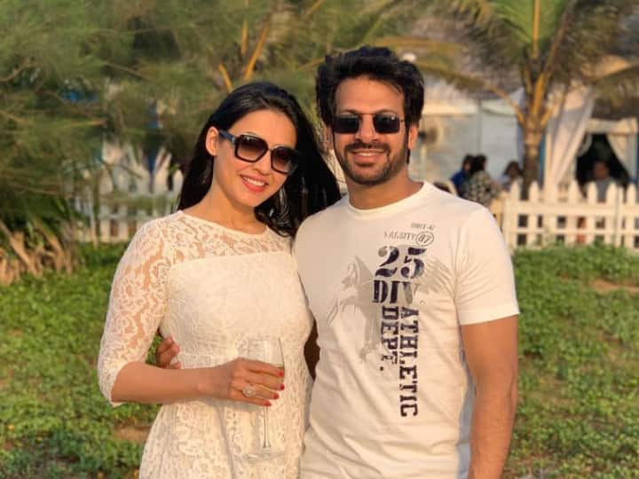 Ankita Lokhande ‘Pavitra Rishta’ Actor Karan Veer Mehra  Nidhi V Seth Wedding Date PICS Videos Ankita Lokhande's 'Pavitra Rishta' Co-Star Karan Veer Mehra To Get MARRIED For Second Time On January 24