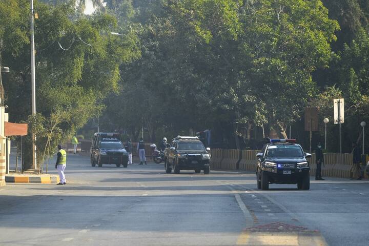 Convoy for the security of SA players. (Source: AFP)