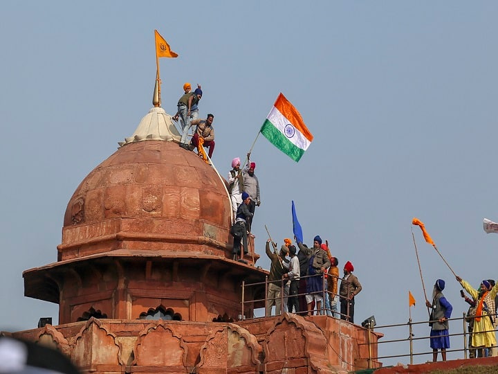 Red Fort Vandalism Incident: Deep Sidhu, Lakha Sidhana Named In Delhi Police FIR; Know Their Alleged Roles In R-Day Chaos Red Fort Vandalism: Deep Sidhu, Lakha Sidhana Named In Delhi Police FIR; Know Their Alleged Roles In R-Day Chaos